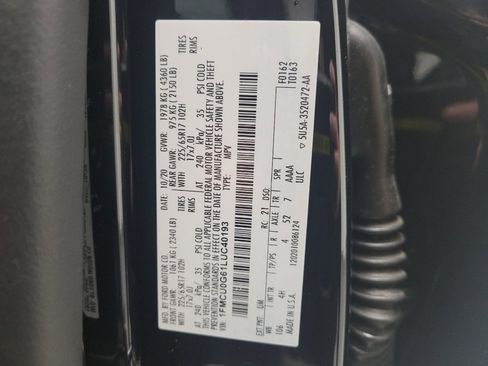 Used 2020 Ford Escape SE FWD image 33