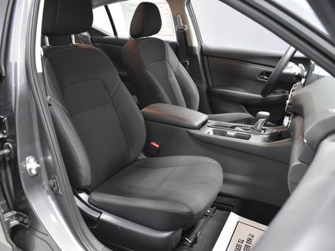 Certified 2025 Nissan Sentra S FWD image 14