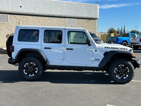 New 2025 Jeep Wrangler Unlimited Rubicon w/ Technology Group AWD/4WD image 7
