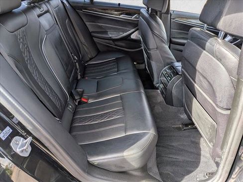 Used 2019 BMW M550i xDrive image 19