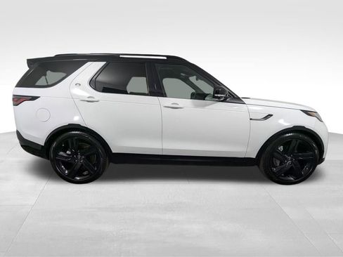 Used 2024 Land Rover Discovery Dynamic SE image 26