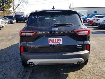 New 2026 Ford Escape Active w/ Cold Weather Package