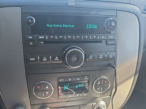 Used 2012 GMC Sierra 1500 SLT w/ All-Terrain Package image 4