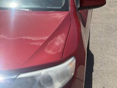 Used 2014 Toyota Camry LE FWD image 25