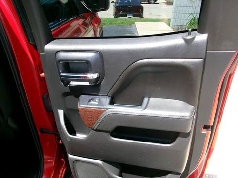 Used 2014 GMC Sierra 1500 SLE w/ SLE Value Package AWD/4WD image 14