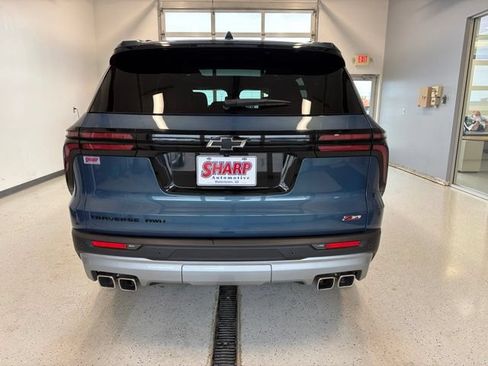 Used 2025 Chevrolet Traverse Z71 w/ LPO, Floor Liner Package AWD/4WD image 8