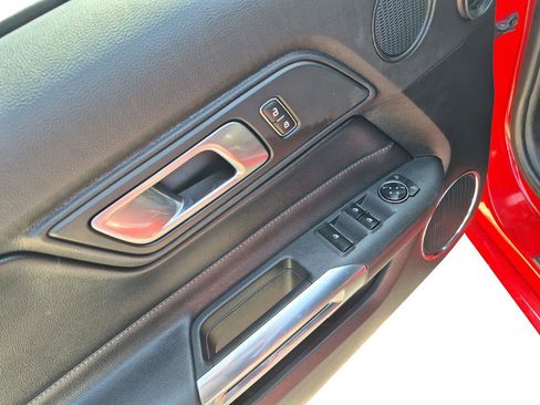 Used 2023 Ford Mustang Premium image 23