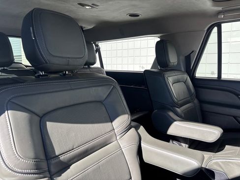 Used 2022 Lincoln Navigator L Black Label image 27