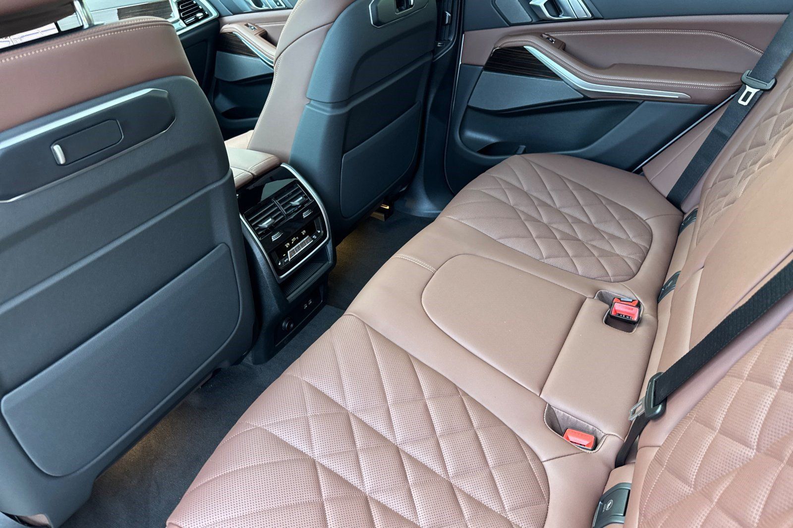 Used 2026 BMW X5 sDrive40i w/ Climate Comfort Package RWD image 27