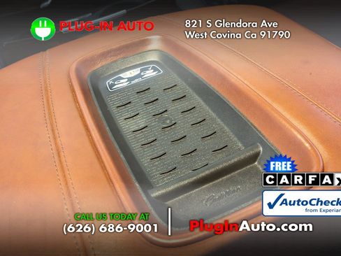 Used 2015 Cadillac Escalade ESV Premium RWD image 25