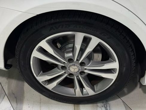 Used 2014 Mercedes-Benz E 350 4MATIC Wagon w/ Premium 1 Package image 80