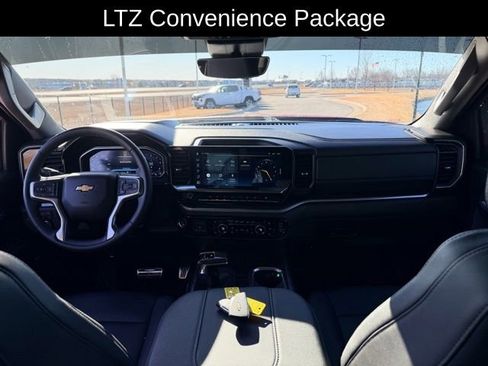 Used 2024 Chevrolet Silverado 1500 LTZ w/ LTZ Premium Package image 7