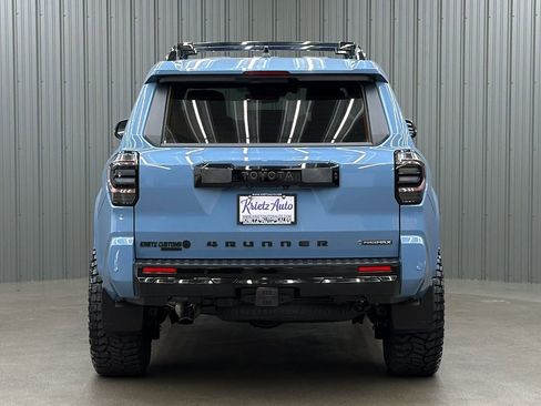 Used 2026 Toyota 4Runner Platinum AWD/4WD image 4