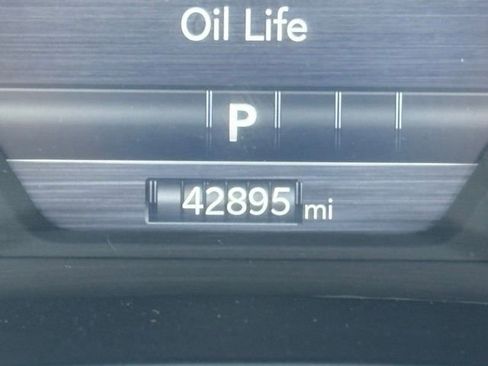 Used 2025 RAM 1500 Big Horn image 17