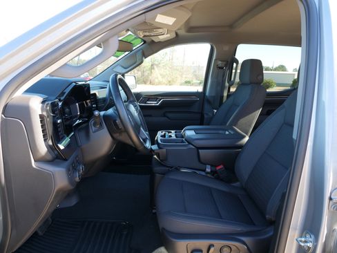 Certified 2023 Chevrolet Silverado 1500 LT w/ LPO, Dark Essentials Package image 16