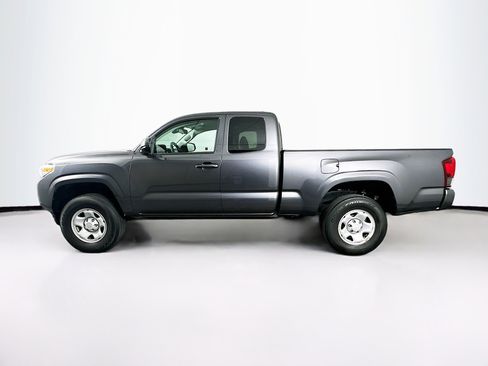 Used 2023 Toyota Tacoma SR RWD image 4