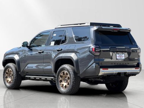 New 2025 Toyota 4Runner Trailhunter image 5