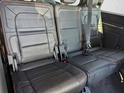 Used 2022 Lincoln Navigator Black Label image 21
