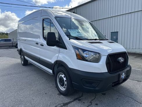 New 2026 Ford Transit 250 148 Medium Roof RWD image 11