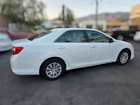 Used 2014 Toyota Camry LE FWD image 6