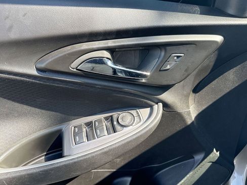 Used 2024 Chevrolet Malibu LT FWD image 24
