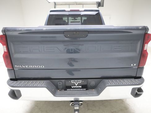 Used 2020 Chevrolet Silverado 1500 LT w/ All-Star Edition AWD/4WD image 3