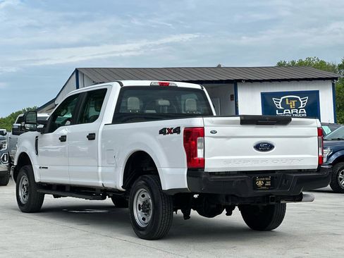 Used 2018 Ford F250 XL w/ Power Equipment Group AWD/4WD image 5