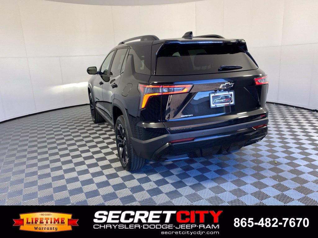 Used 2025 Chevrolet Equinox RS w/ Convenience Package III FWD image 5