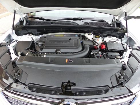 Used 2023 Buick Envision Avenir AWD/4WD image 18