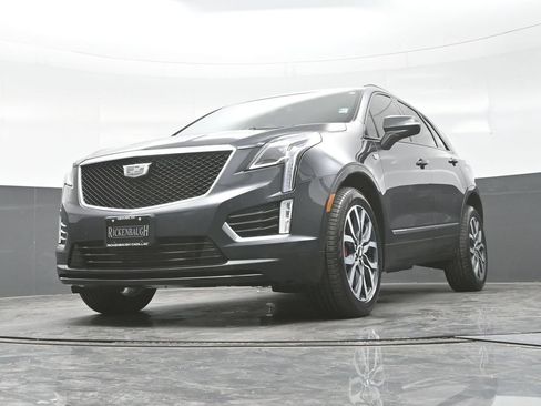 Certified 2022 Cadillac XT5 Sportv w/ LPO, Floor Liner Package AWD/4WD image 20