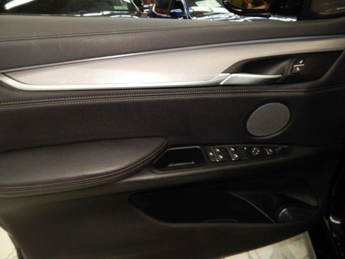 Used 2019 BMW X6 xDrive35i w/ M Sport Package image 10