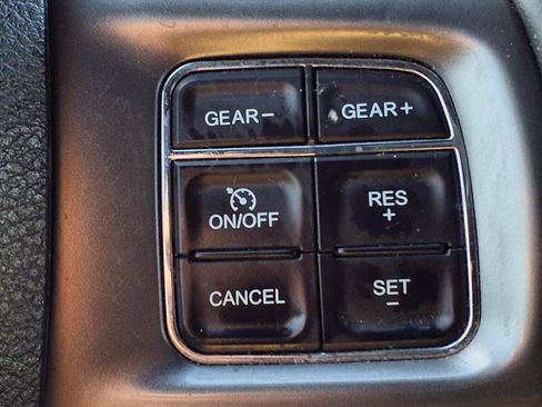 Used 2016 RAM 1500 Limited image 24