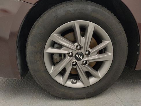 Used 2020 Kia Optima LX FWD image 31