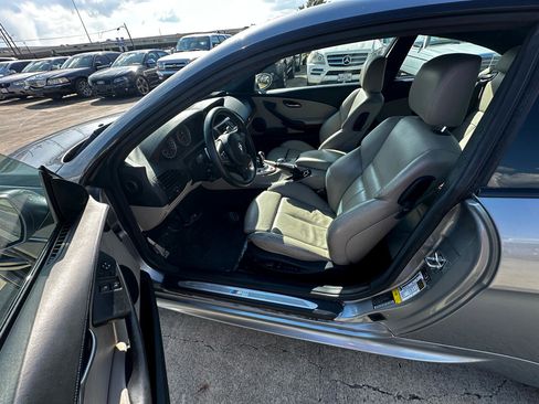 Used 2006 BMW M6 Coupe image 18
