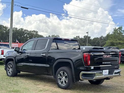 Used 2025 GMC Sierra 1500 SLT AWD/4WD image 9