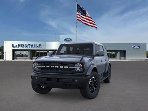 New 2025 Ford Bronco Outer Banks image 2