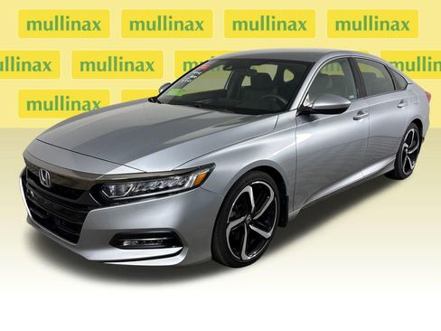 Used 2018 Honda Accord Sport image 13