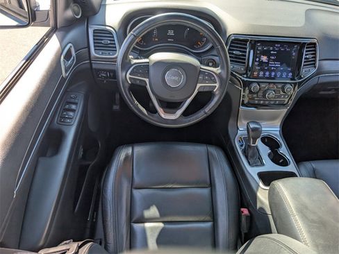 Used 2022 Jeep Grand Cherokee Limited image 13