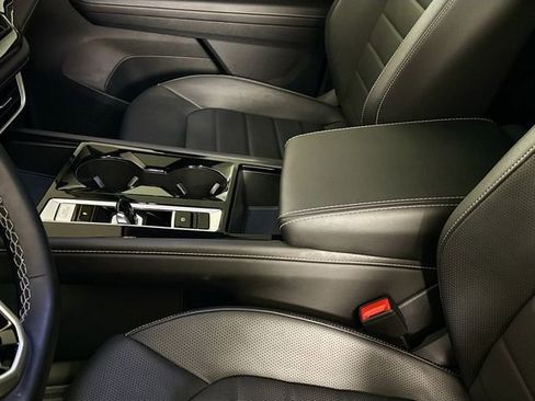 Used 2025 Volkswagen Atlas SEL image 35