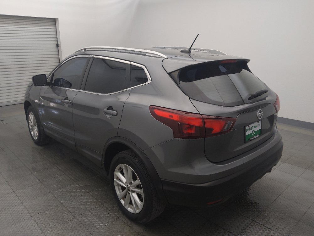 Used 2019 Nissan Rogue Sport SV w/ Technology Package FWD image 5
