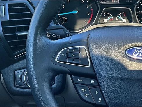 Used 2019 Ford Escape Titanium AWD/4WD image 11