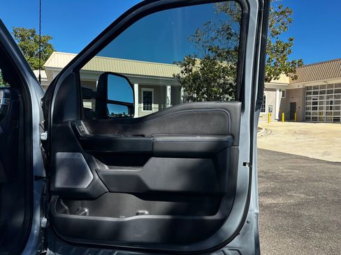 New 2026 Ford F250 Platinum image 39