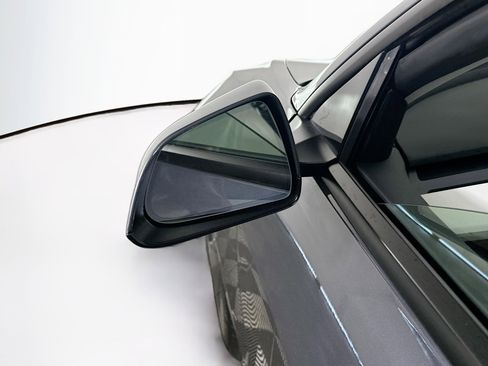 Used 2023 Tesla Model 3 Standard Range image 16