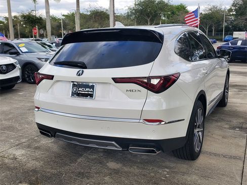Used 2025 Acura MDX w/ Technology Package image 7
