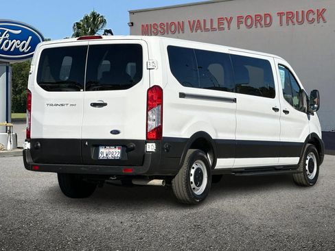 Used 2024 Ford Transit 350 XL RWD image 4
