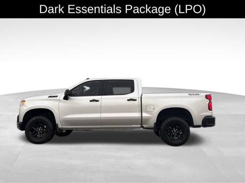 Used 2021 Chevrolet Silverado 1500 Custom Trail Boss w/ LPO, Dark Essentials Package AWD/4WD image 5
