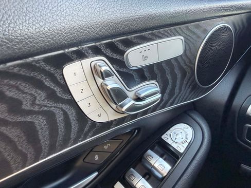 Used 2018 Mercedes-Benz GLC 300 image 18