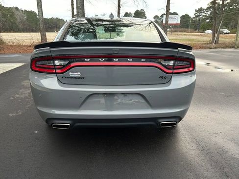 Used 2018 Dodge Charger R/T w/ Plus Group image 7