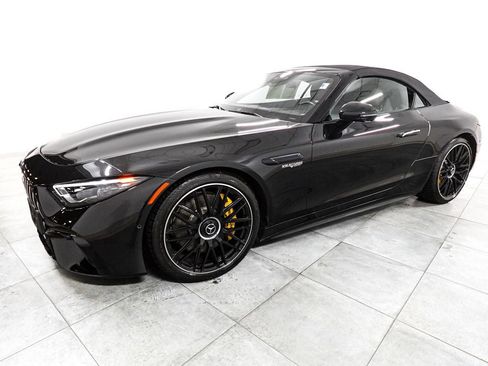 Used 2022 Mercedes-Benz SL 55 AMG 4MATIC image 4