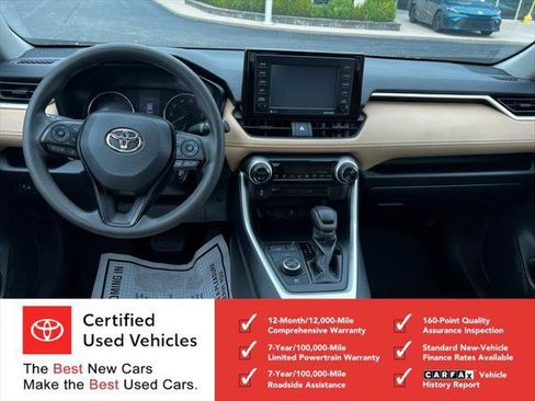 Certified 2020 Toyota RAV4 LE image 9